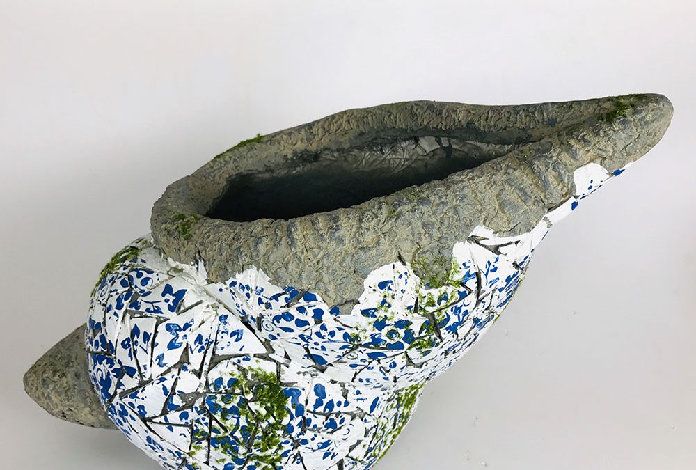 Mosaic Conch Planter